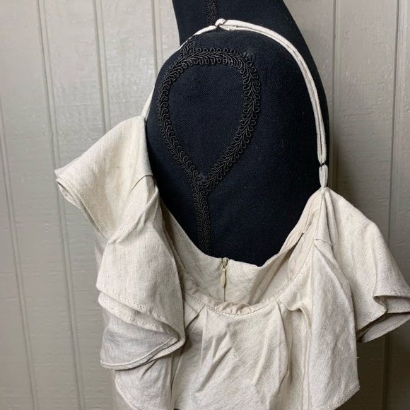 Astr The Label cold shoulder ruffle dress, size large. - Picture 3 of 6